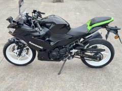 Kawasaki Ninja 400 - ფოტო 4