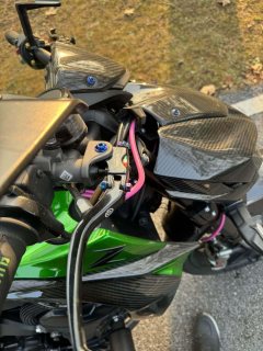 Kawasaki Z1000 - ფოტო 9