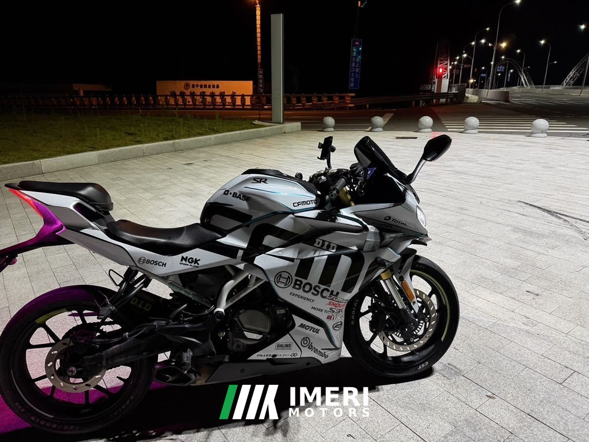 2022 CFMOTO 250SR