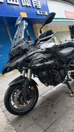 Benelli Jinpeng TRK502 500 cc - ფოტო 9