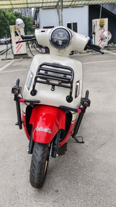 Sundiro Honda NS125LA - ფოტო 2