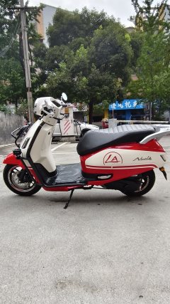 Sundiro Honda NS125LA - ფოტო 4