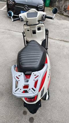 Sundiro Honda NS125LA - ფოტო 6