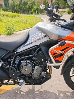 Triumph Tiger 850 900 cc - ფოტო 4