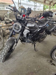 Sundiro Honda CBF190TR - ფოტო 1