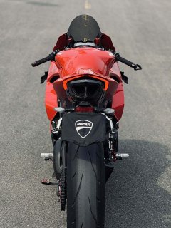 Ducati Panigale V4 1100 cc - ფოტო 5