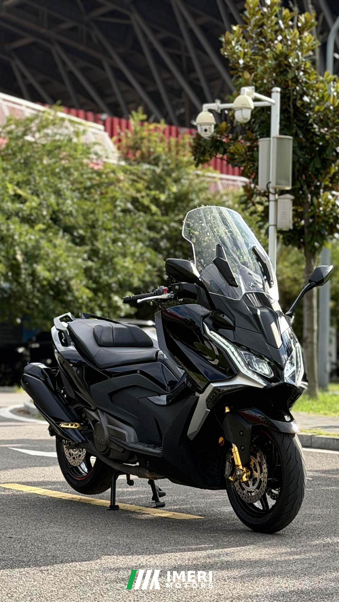 2023 KYMCO AK550