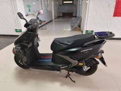 QJMOTOR Hong 125 - photo 2