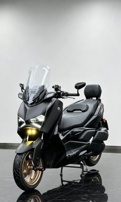 Yamaha XMAX 300 cc - ფოტო 3