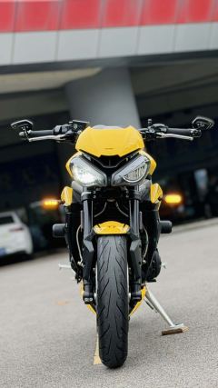 Triumph Street Triple 765 - ფოტო 2