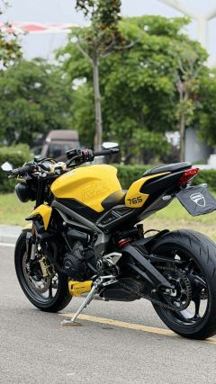Triumph Street Triple 765 - ფოტო 6