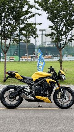 Triumph Street Triple 765 - ფოტო 7
