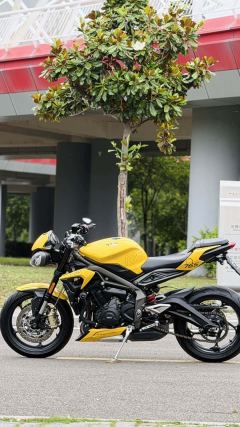 Triumph Street Triple 765 - ფოტო 9