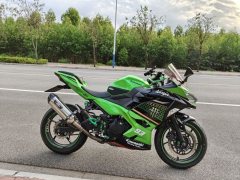 Kawasaki Ninja 400 - photo 3