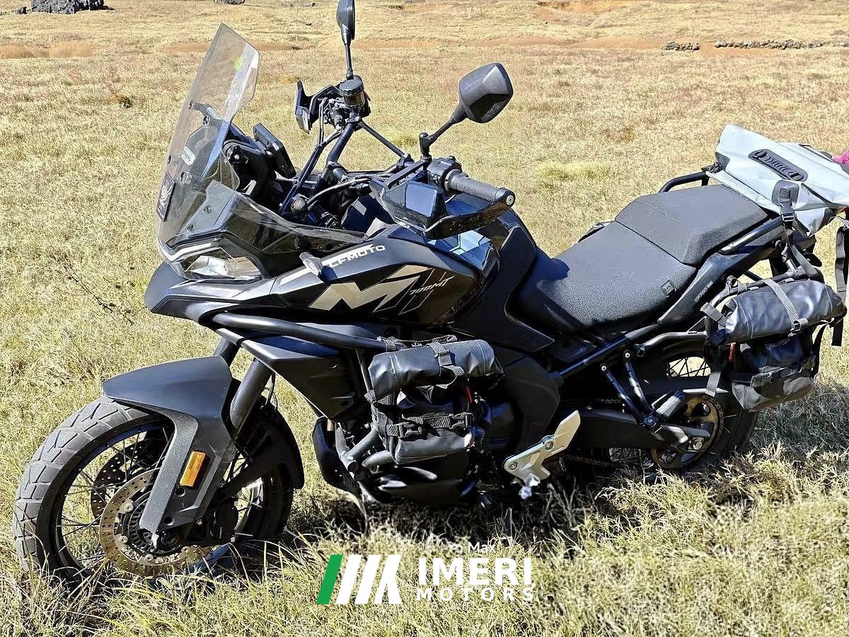 2025 CFMOTO 700MT