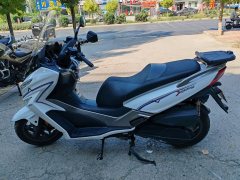 KYMCO Xingting 250 - фото 3
