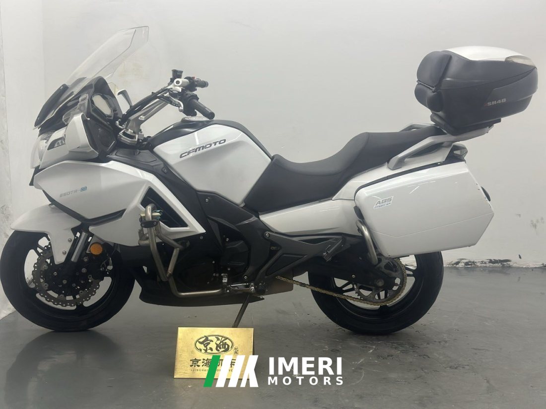 CFMOTO 650TR-G - мотоцикл из Китая