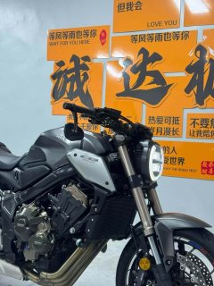 Honda CB650R - ფოტო 7