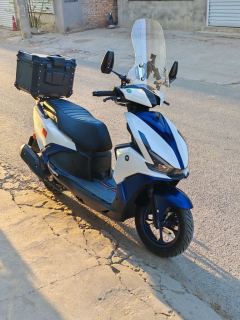 QJMOTOR Hong 125 - photo 1