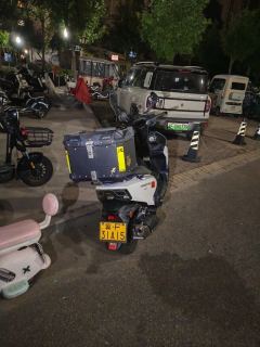 QJMOTOR Hong 125 - photo 12