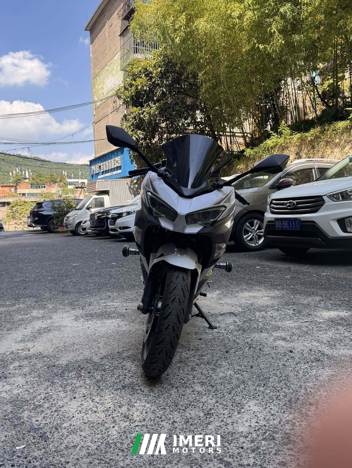2023 Kawasaki Ninja 400