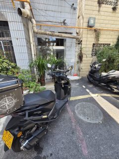 QJMOTOR 150RS - photo 5