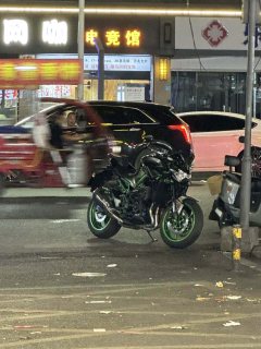 Kawasaki Z900 950 cc - ფოტო 7
