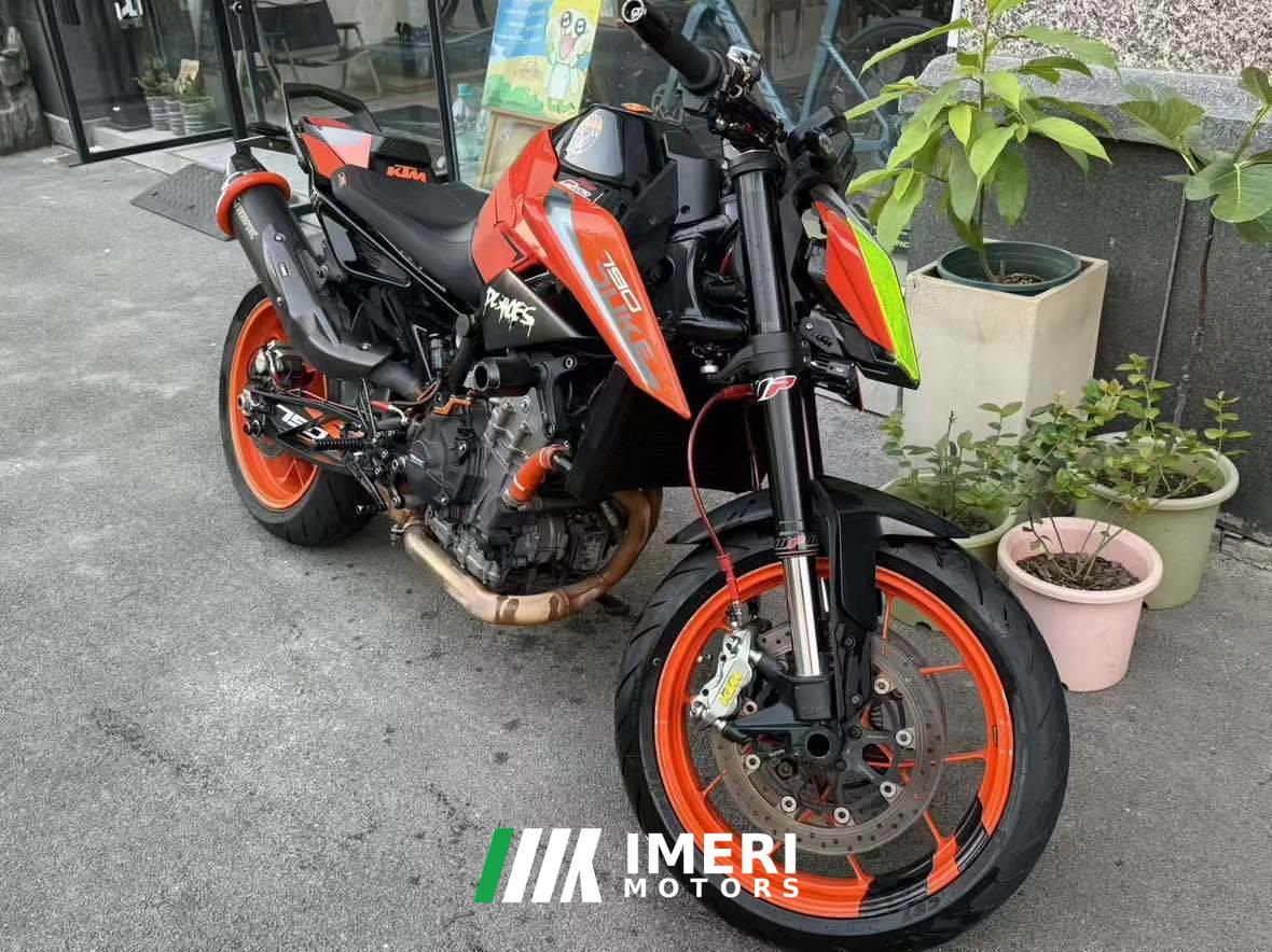 2021 KTMR2R 790 Duke 800 cc