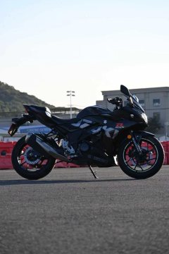 Haojue Suzuki GSX250R - photo 4