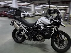 Triumph Tiger 900 - photo 2