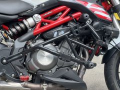 Benelli TNT 300 / BN 302S - ფოტო 3
