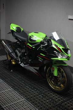 Kawasaki Ninja ZX-6R 650 cc - photo 7