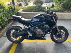 Honda CB650R - photo 1