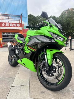 Kawasaki ZX-4R 400 cc - ფოტო 12