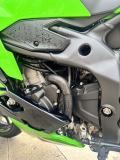 Kawasaki ZX-4R 400 cc - ფოტო 3