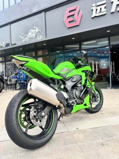 Kawasaki ZX-4R 400 cc - ფოტო 4