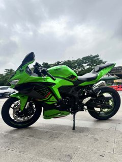 Kawasaki ZX-4R 400 cc - ფოტო 7