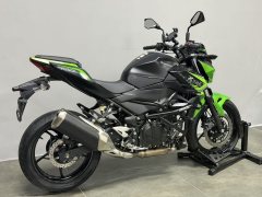 Kawasaki Z400 - фото 3