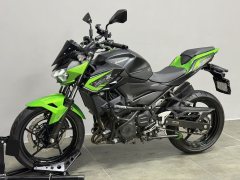 Kawasaki Z400 - фото 4