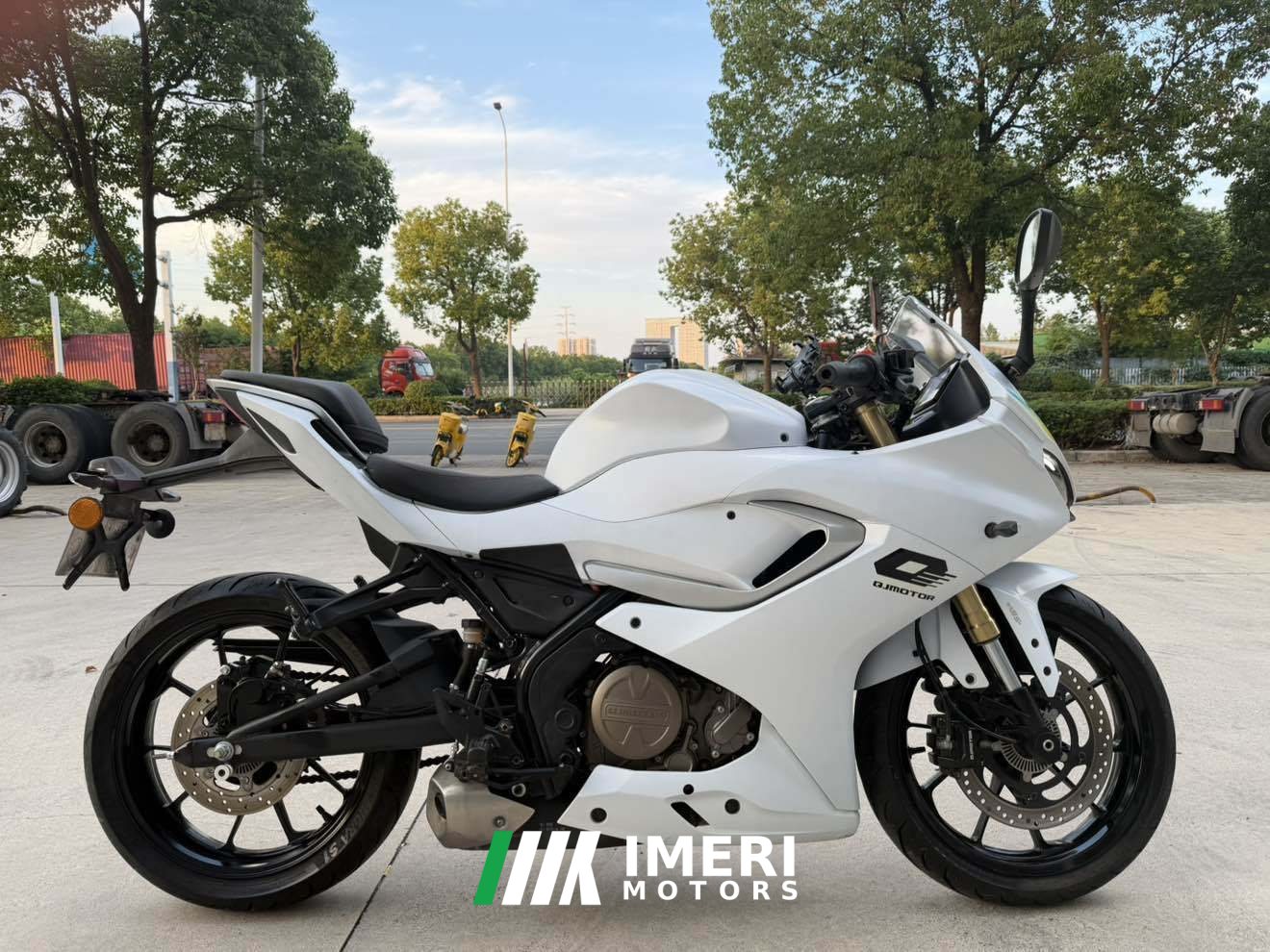 2023 QJMOTOR SRK 250