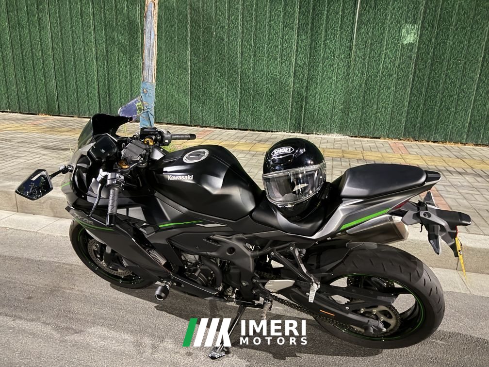 Kawasaki ZX-4R 400 cc - мотоцикл из Китая