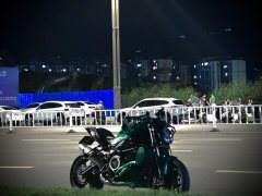 Benelli 752S 750 cc - ფოტო 2