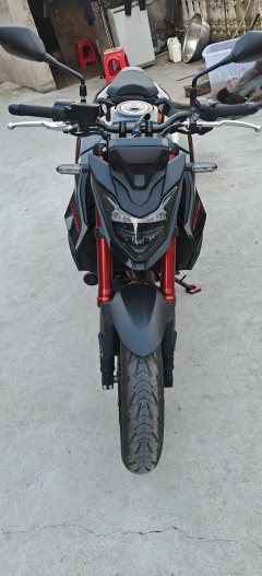 Honda CB750 - ფოტო 1
