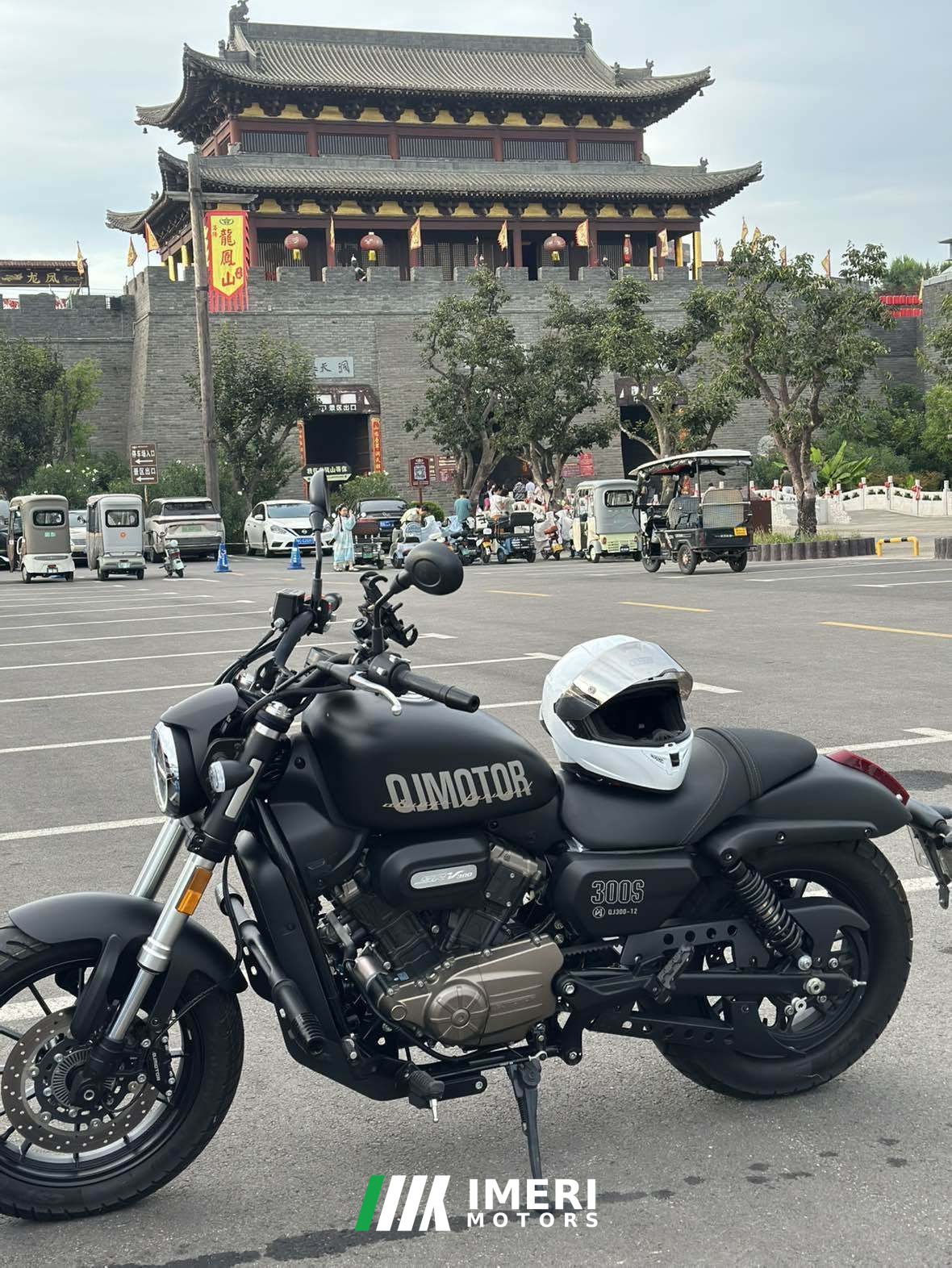 2022 QJMOTOR Flash 300