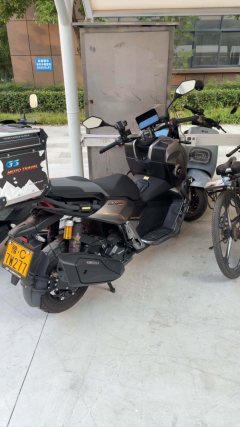 QJMOTOR Hong 250 ADV - ფოტო 3