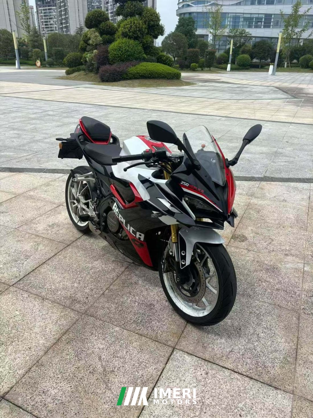 QJMOTOR SRK 250 - მოტოციკლი ჩინეთიდან