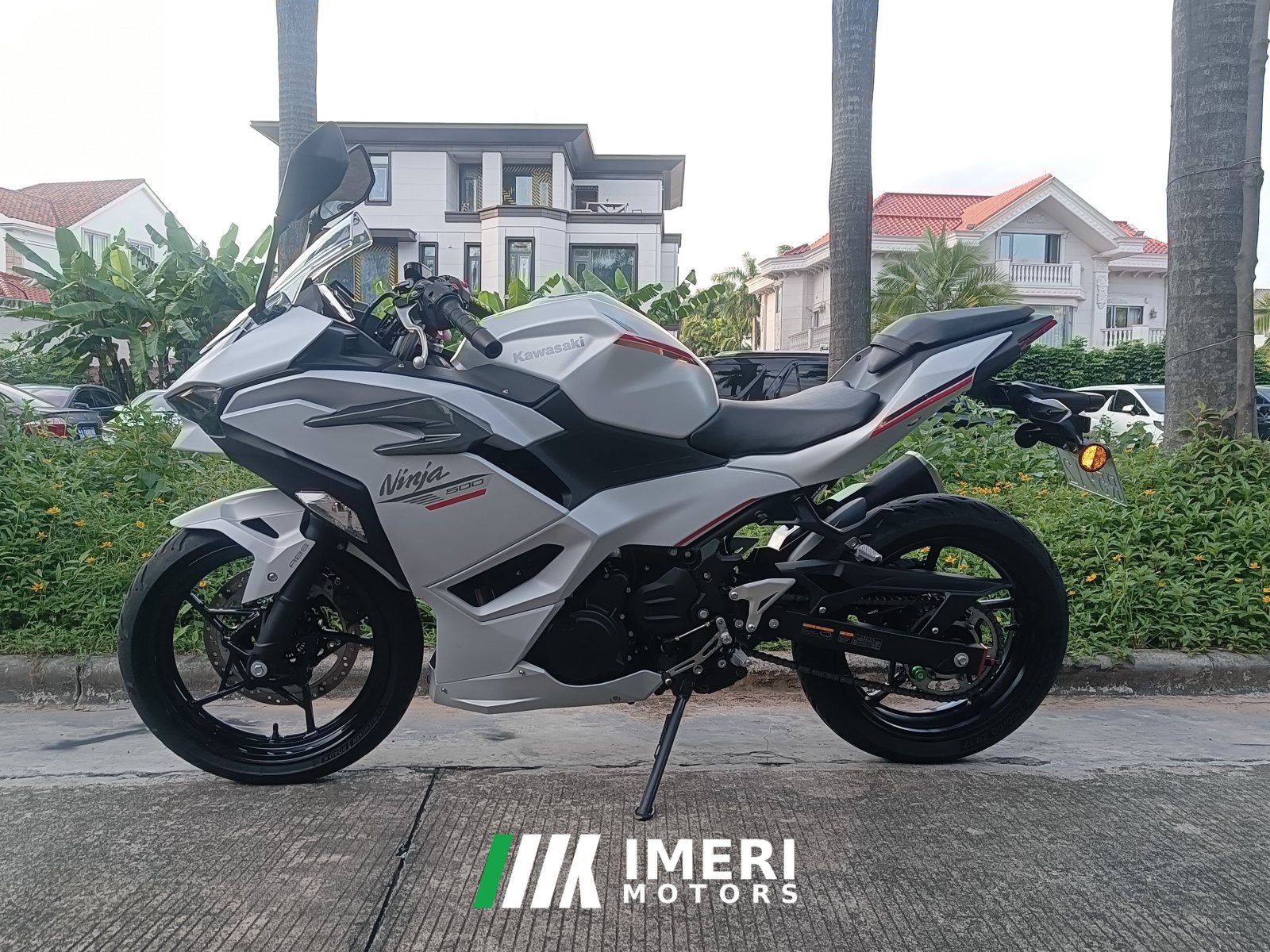 2024 Kawasaki Ninja 500 450 cc