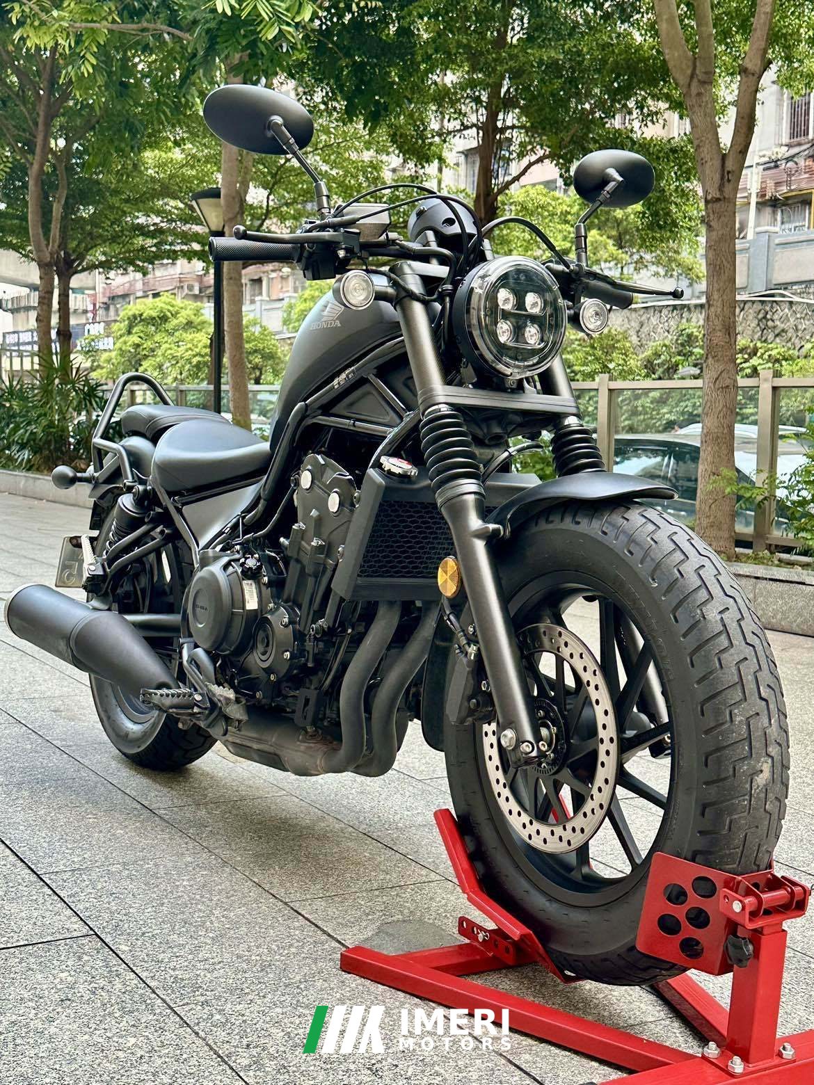 2021 Honda CM500