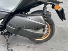 Yamaha XMAX 300 cc - ფოტო 4