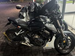 Honda CB650R - фото 1